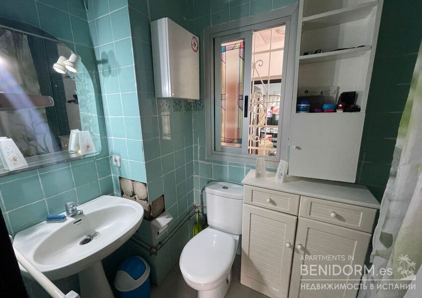 Дом в деревне в Benidorm, продажа