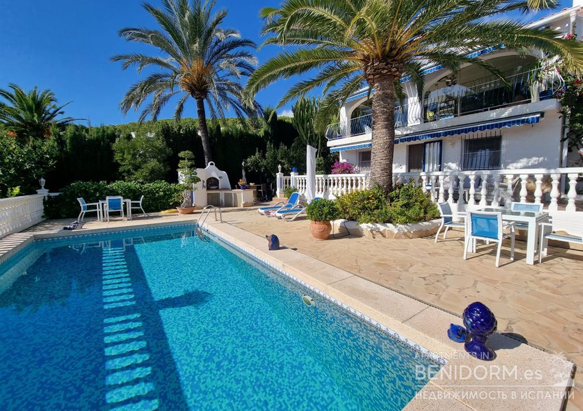 Вилла в Calpe / Calp, Urbanizaciones, продажа