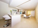 Вилла класса люкс в Torrevieja, Punta Prima, продажа