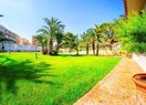 Вилла класса люкс в Torrevieja, Punta Prima, продажа