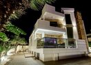 Вилла класса люкс в Torrevieja, La Mata, продажа
