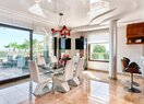 Вилла класса люкс в Torrevieja, La Mata, продажа
