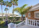 Вилла класса люкс в Alicante, Cabo de Huertas, продажа