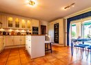 Вилла в Alfaz del Pi / l'Alfàs del Pi, Centro, продажа